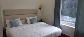 豪華雙人房 | 免費無線上網、床單