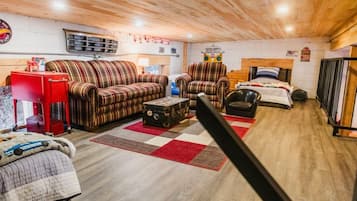 3 sovrum, wi-fi och sÀngklÀder
