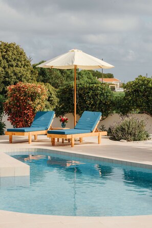 Villa, 2 Schlafzimmer, Raucher, eigener Pool | Pool | Außenpool