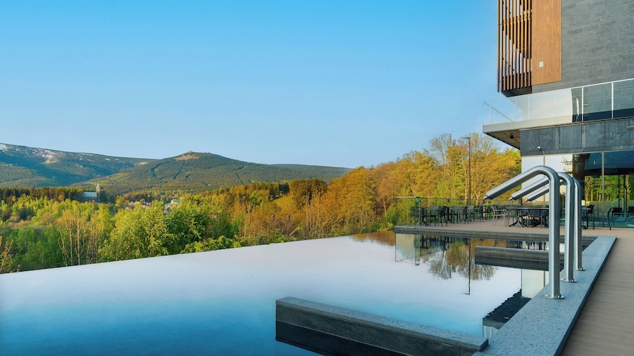 Happy Valley Resort