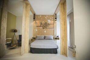 Habitación Deluxe doble, vistas a la ciudad | Caja fuerte, sistema de insonorización, wifi gratis