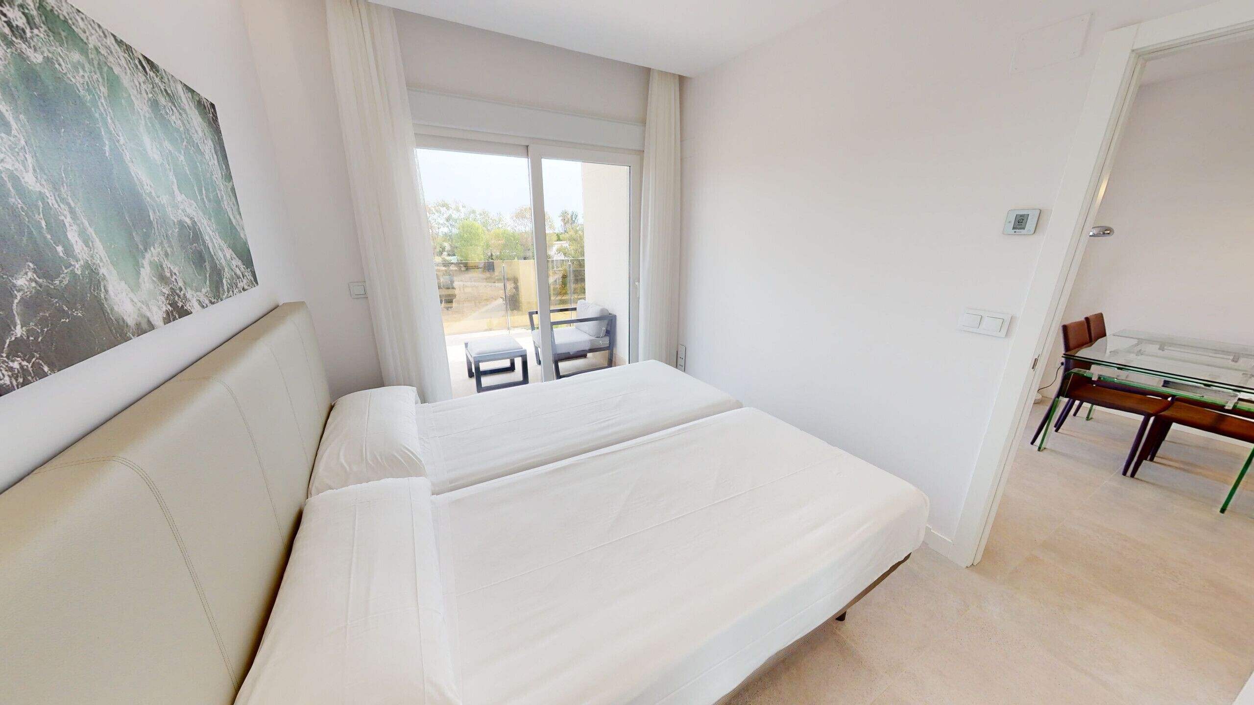 Iron/ironing board, free WiFi, bed sheets