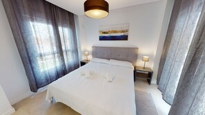2 bedrooms, iron/ironing board, free WiFi, bed sheets