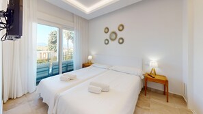 Bügeleisen/Bügelbrett, kostenloses WLAN, Bettwäsche