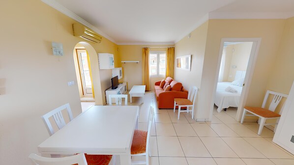 2 chambres, fer et planche Ă repasser, Wi-Fi gratuit, draps fournis