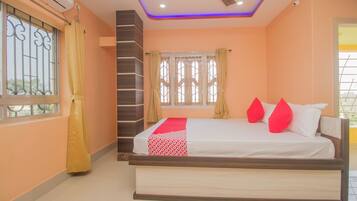 Standard Double Room | Bed sheets