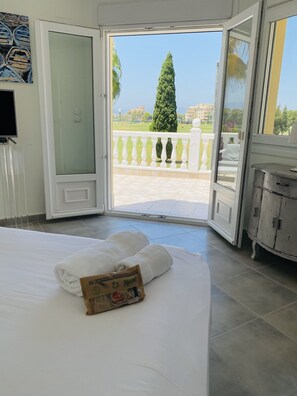 4 Schlafzimmer, Bügeleisen/Bügelbrett, kostenloses WLAN, Bettwäsche