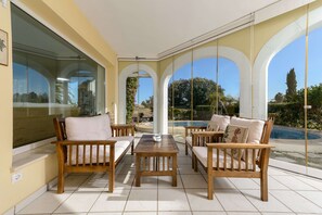 Terrace/patio - Villa Mediterráneo by ON Travel (Oliva)