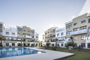 Pool - Miltonia by ON Travel (Oliva)