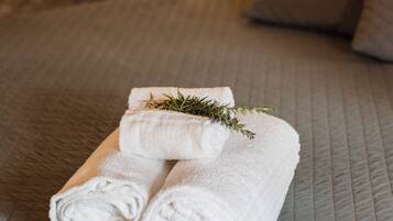 1 camera, Wi-Fi, lenzuola