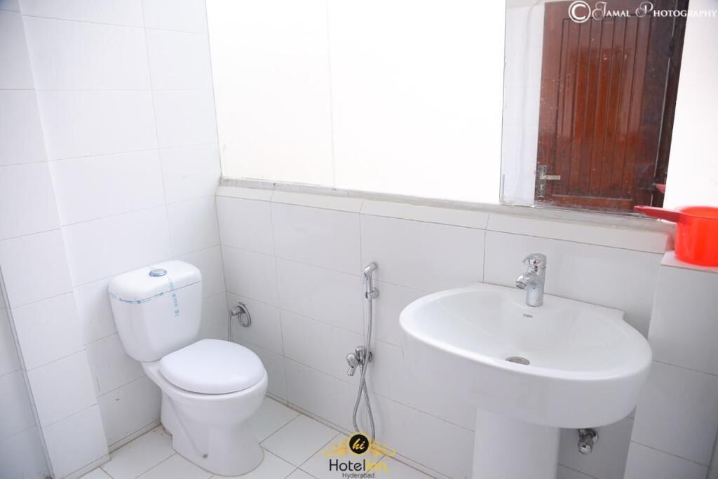 Doppia Deluxe | Area soggiorno | TV LCD 32 pollici con canali via cavo