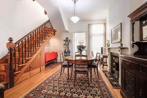 Dining - Premium Glebe Terrace - Prime Location (Glebe)