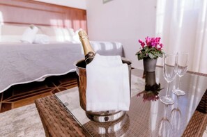 Room - Hospedium Hotel Blu Fonseca (Peligros)