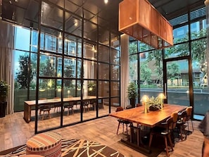 Front of property - Delasol Ton That Thuyet Quan 4 (Ho Chi Minh City)