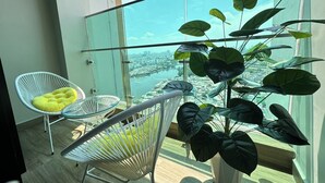 Business Apartment - Delasol Ton That Thuyet Quan 4 (Ho Chi Minh City)