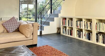 Stylish Country House an hour from Paris