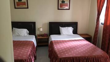 Chambre Standard avec lits jumeaux | Wi-Fi gratuit