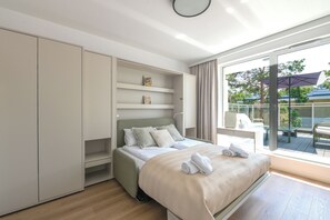 Hypo-allergenic bedding, individually decorated, individually furnished - Nadmorska Florina by Q4Apartments (Leba)