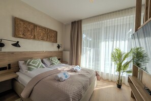 Exclusive Apartment | Hypo-allergenic bedding, individually decorated, individually furnished - Nadmorska Florina by Q4Apartments (Leba)