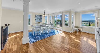 A coastal retreat, the leisurely time in Ocean Whisper Villa.