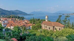 Exterior - Il Poggio Radioso Lake View & Garden (Massino Visconti)