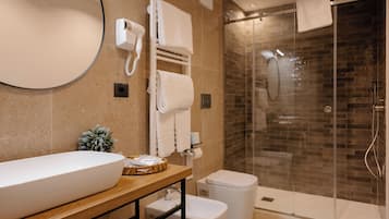 1 habitación, escritorio y wifi gratis