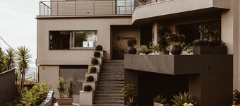 Belladonna Hotel