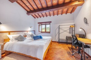 2 bedrooms, WiFi, bed sheets - Adults-only: Ruhige Oase im Grünen mit Atemberaubender Aussicht (Gubbio)
