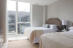 3 bedrooms, desk, iron/ironing board, travel cot