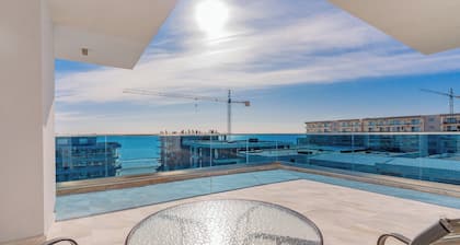 Wave 4 Residence