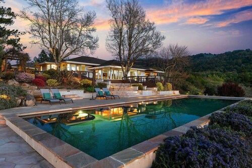 Gorgeous Pool and Sweeping Views