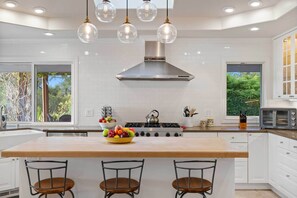 Fridge, microwave, oven, stovetop - Gorgeous Pool and Sweeping Views (Sonoma)