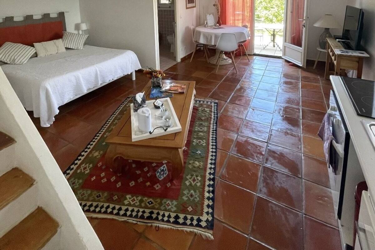 2 bedrooms, in-room safe, free WiFi