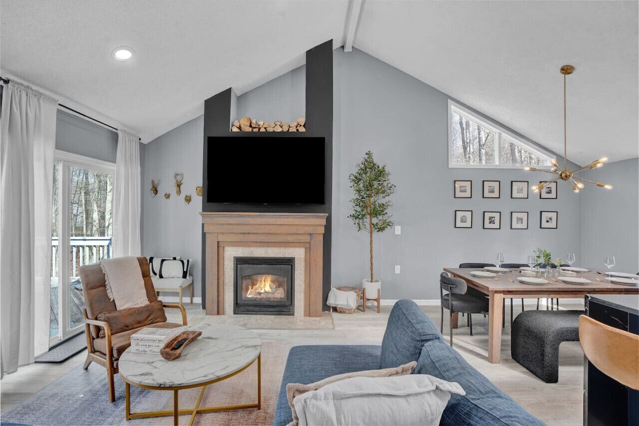 Smart TV, fireplace, video games