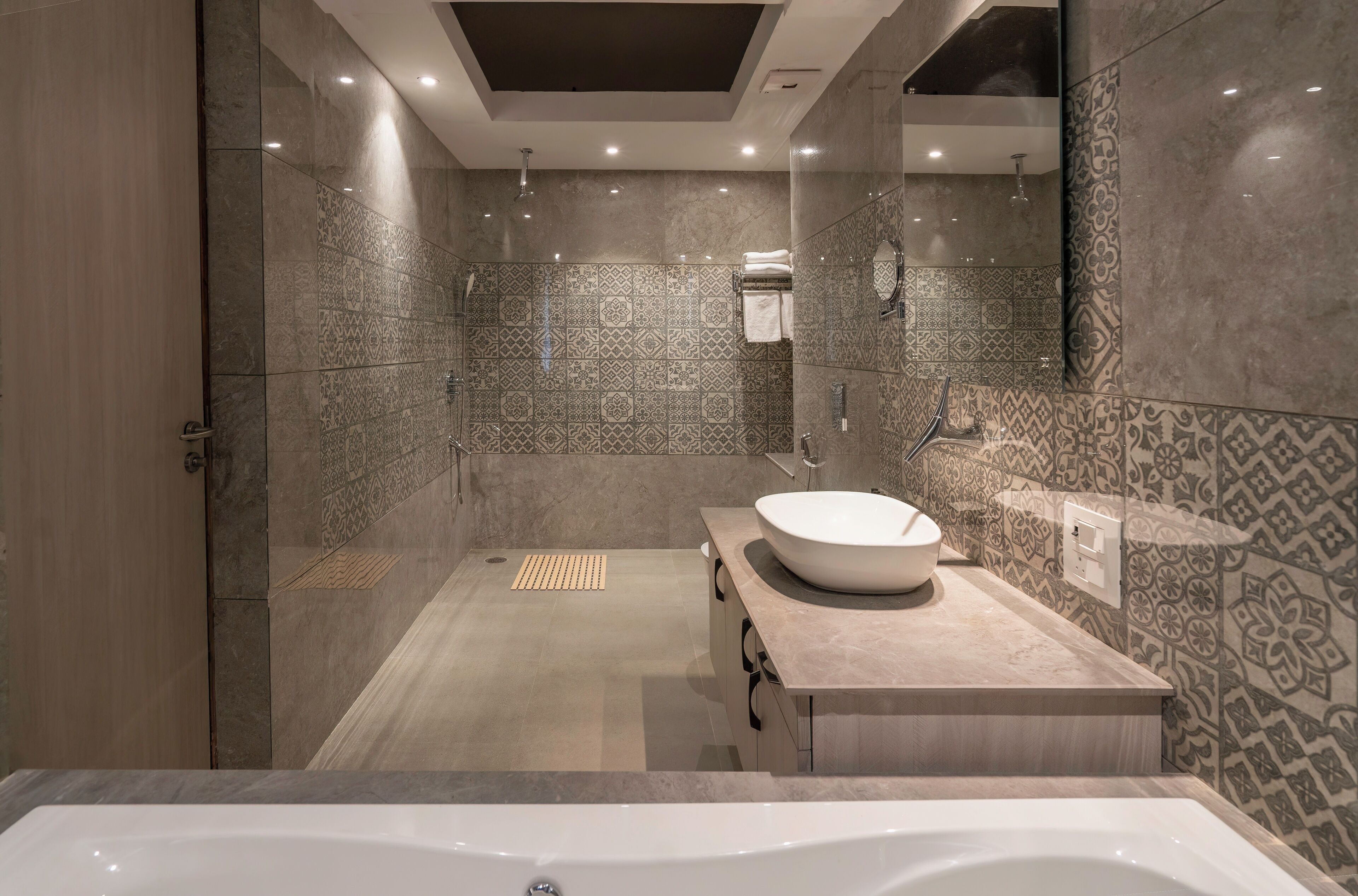 Premium Cottage, 1 King Bed with Sofa bed | Bathroom