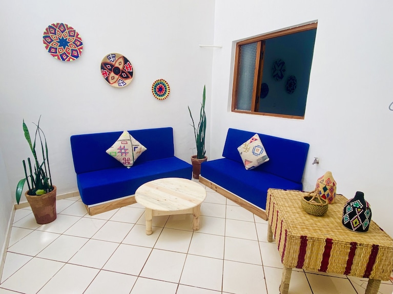 Comfortable 2 Bedroom Apartment, Central Location - Essaouira