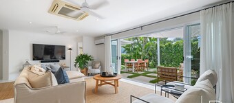 Coral Cove Holiday Home