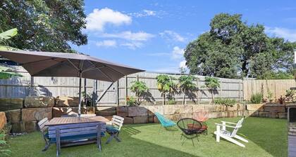Two Bedroom Central Point Lookout Unit