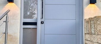 Cosy and furnished cottage with all you need apart from your personal items.