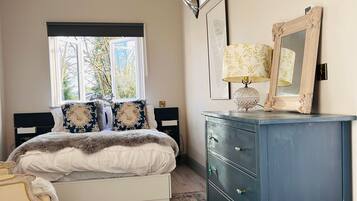 2 soverom, strykejern/-brett, wi-fi og sengetøy