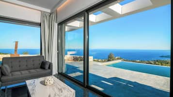 Vila, 2 kamar tidur, patio, pemandangan kebun | Pemandangan pantai/laut