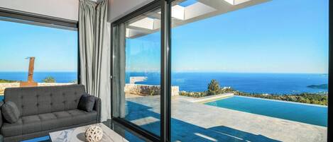 Villa, 2 Schlafzimmer, Terrasse, Gartenblick | Wohnbereich
