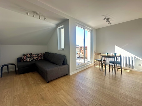 Tabla de planchar con plancha y wifi gratis . Apartament Suzanne by Q4Apartments