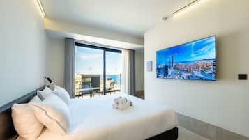 1 bedroom, minibar, in-room safe, desk