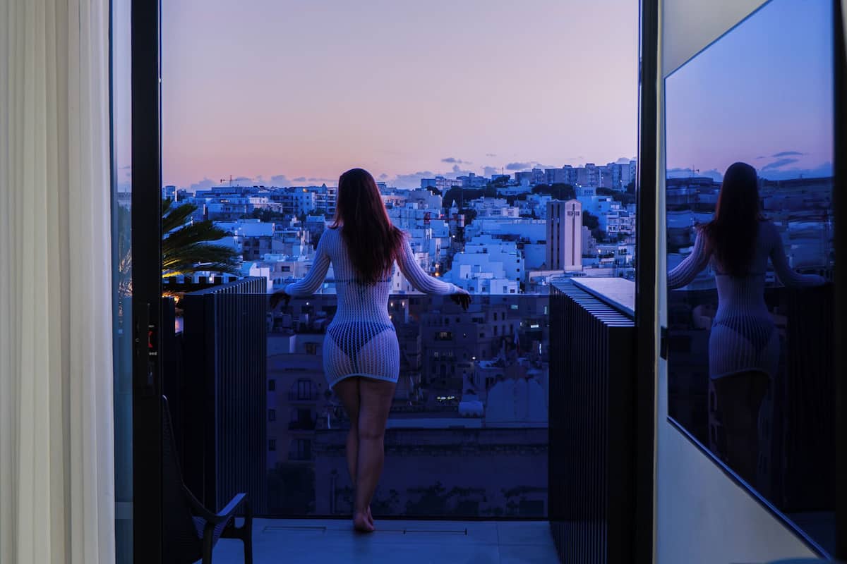 Penthouse, Garden View