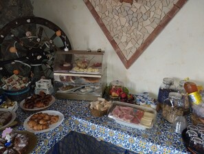 Breakfast buffet
