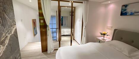 Loft familiar | 1 dormitorio, decoración individual, escritorio