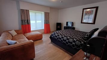 Suite Deluxe | 1 chambre, chambres insonorisées, Wi-Fi gratuit