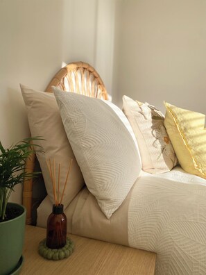 2 室のベッドルーム、アイロン / アイロン台、旅行用ベビーベッド、WiFi (無料)