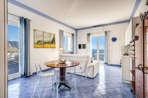 Villa | 3 Schlafzimmer, Bügeleisen/Bügelbrett, Internetzugang